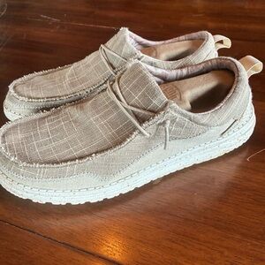 Hey Dude Wally Women Storm Size 10 Like New Worn Less Than 10 Times